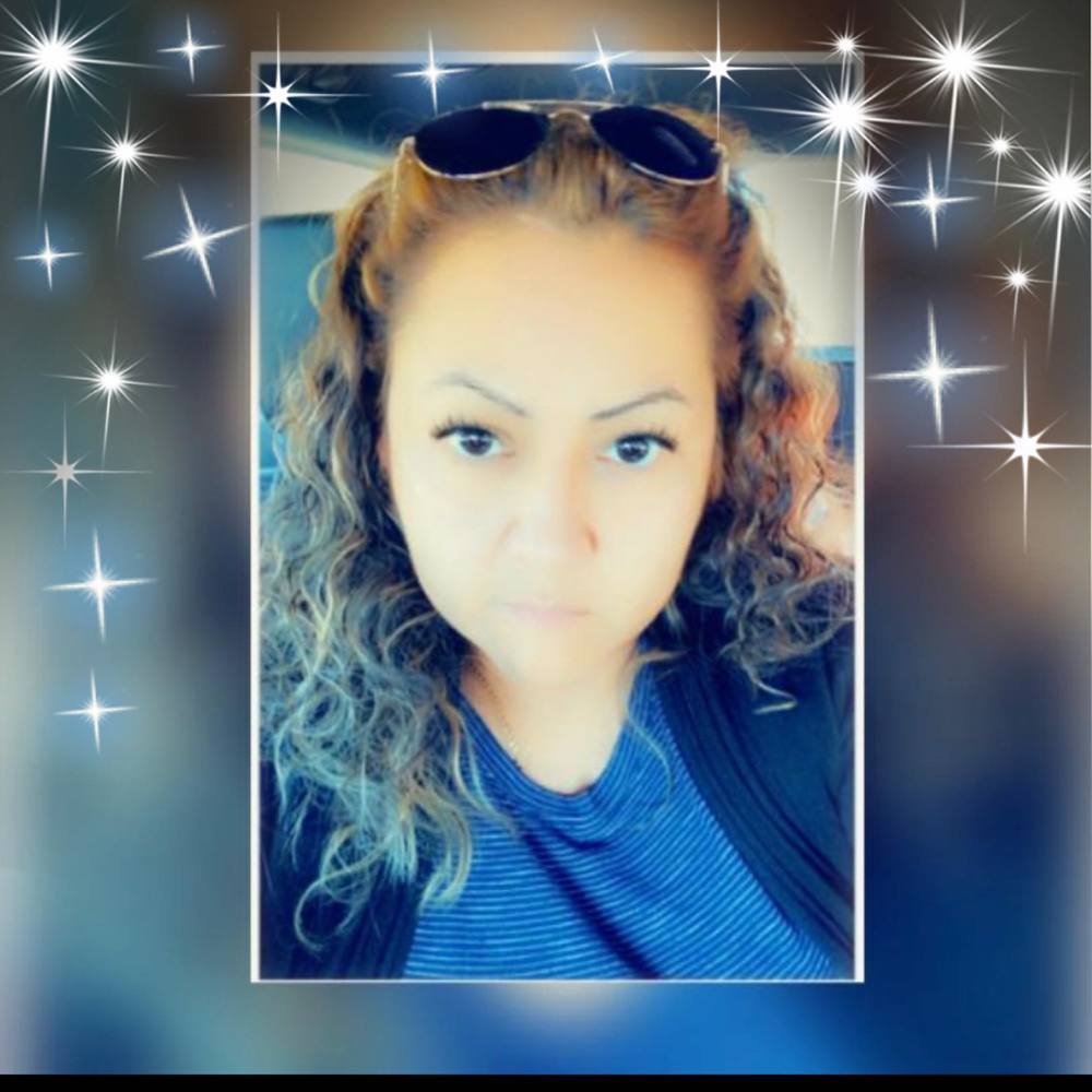 Meet your Posher, Mayra